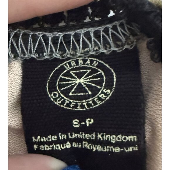 Urban Outfitters Women's Cherub Angel Print Mini Skirt S Whimsical Lightweight - Picture 5 of 7